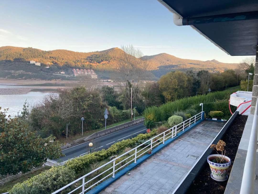 Apartamento Uxue. Mundaka Bagian luar foto